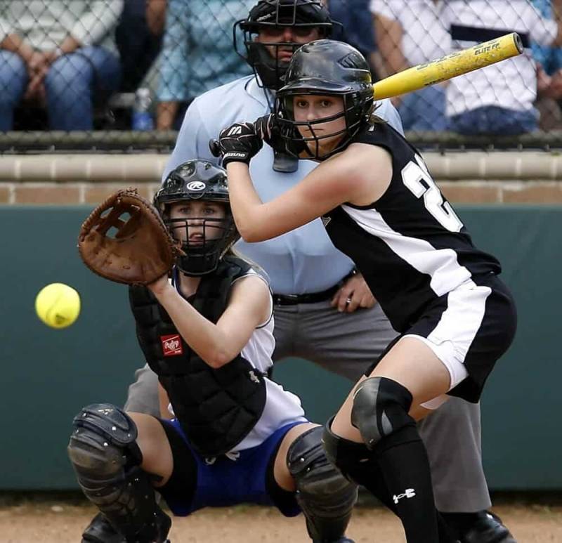 Girls Softball Hitting Mechanics - Getting into the Proper Stance